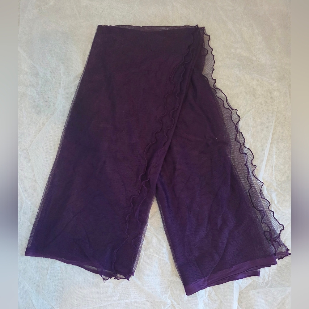 Purple Embroidered Lehenga Choli 4 Piece- Bridal/Festive/ Formal - Indian & Paki - Picture 7 of 11